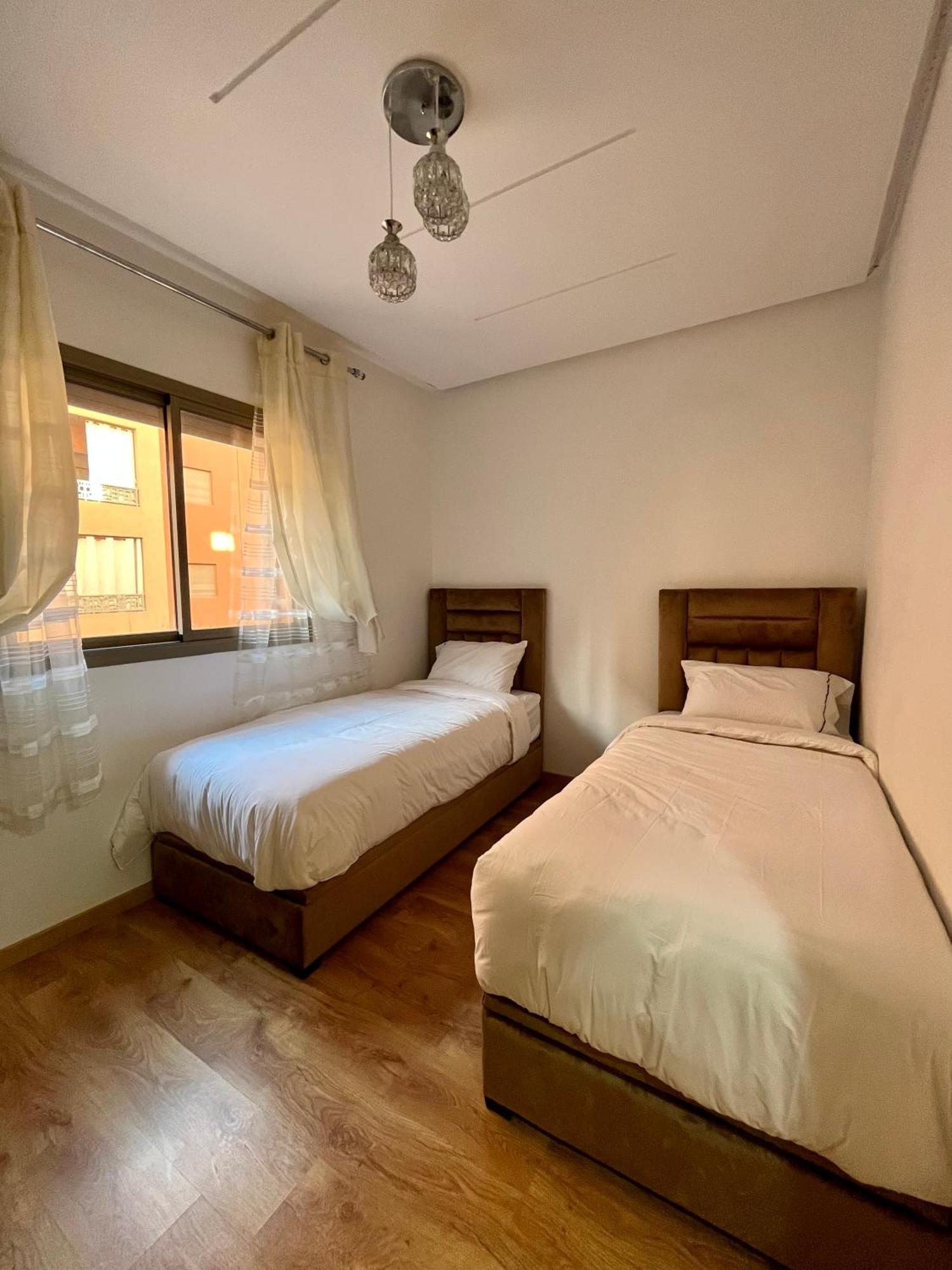 Bel Appartement A Marrakech En Residence Avec Piscine - Fibre & Netflix Marrakesh Esterno foto